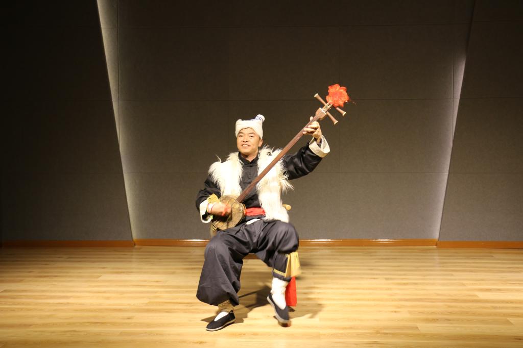 陕北民歌博物馆内“陕北说书”表演