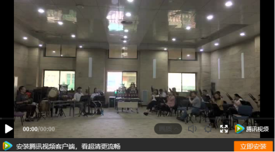 学员们进行曲目合排