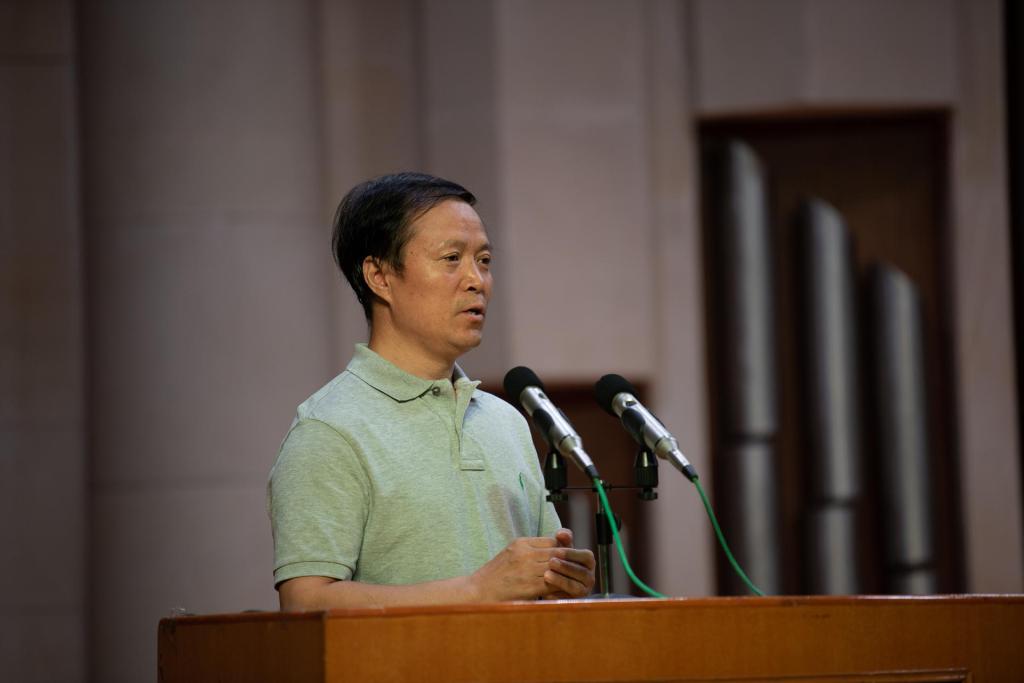 张立杰书记代表主办方致辞