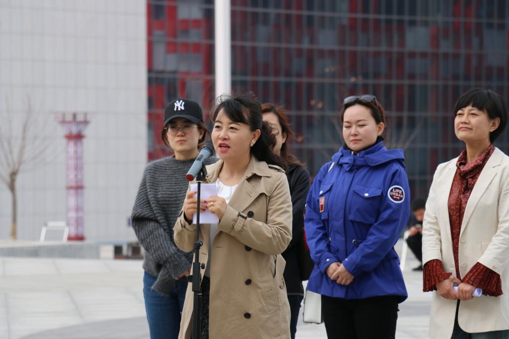 音乐学系党总支书记王文霞讲话